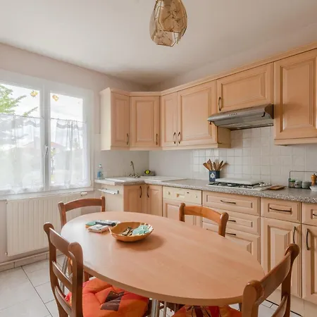 Fantasia - Parking - Pet Friendly Mindin