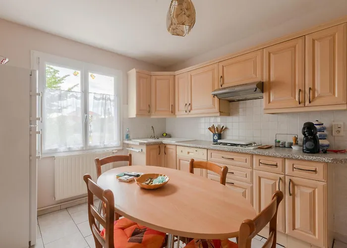 Fantasia - Parking - Pet Friendly Mindin