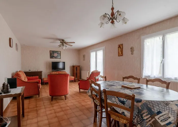 بيت للعطل Fantasia - Parking - Pet Friendly *